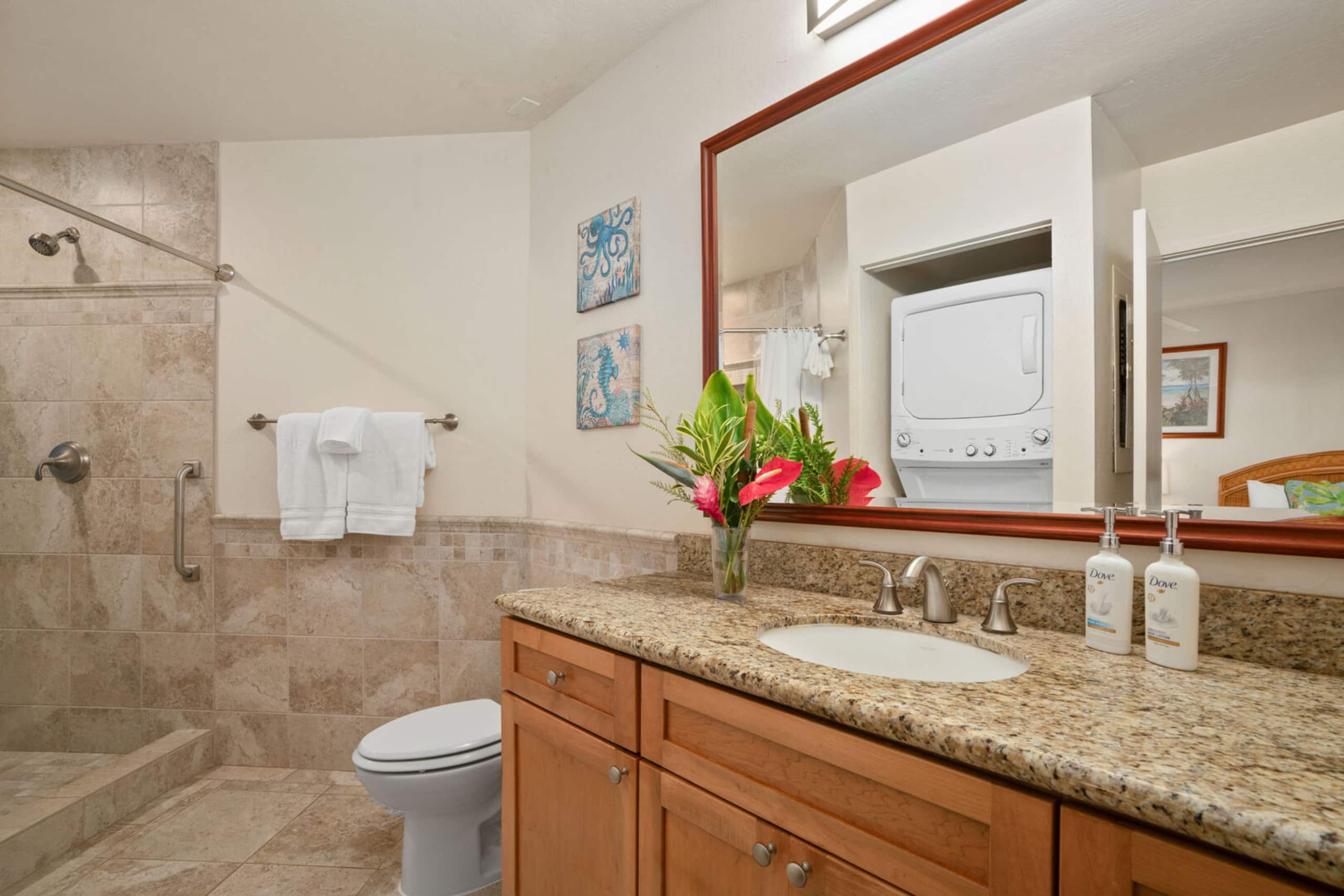 Tropical 2BR Retreat w/Mountain Views & Beach Path - Image 19