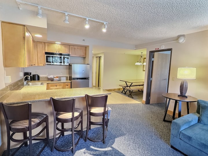1 Bedroom Condo, Perfect Location #425 With Pool A - Crested Butte, CO