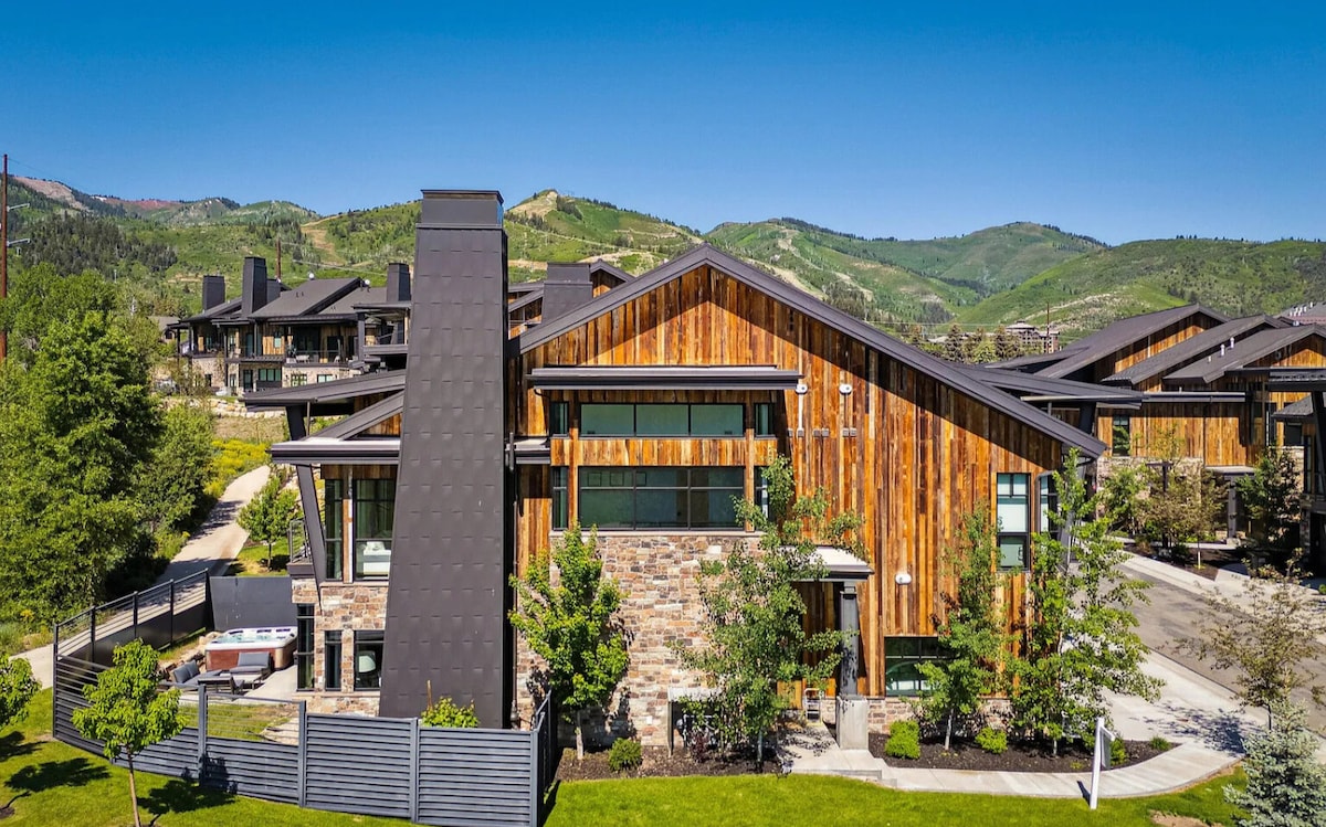 Walk to Ski, , Mountain Views