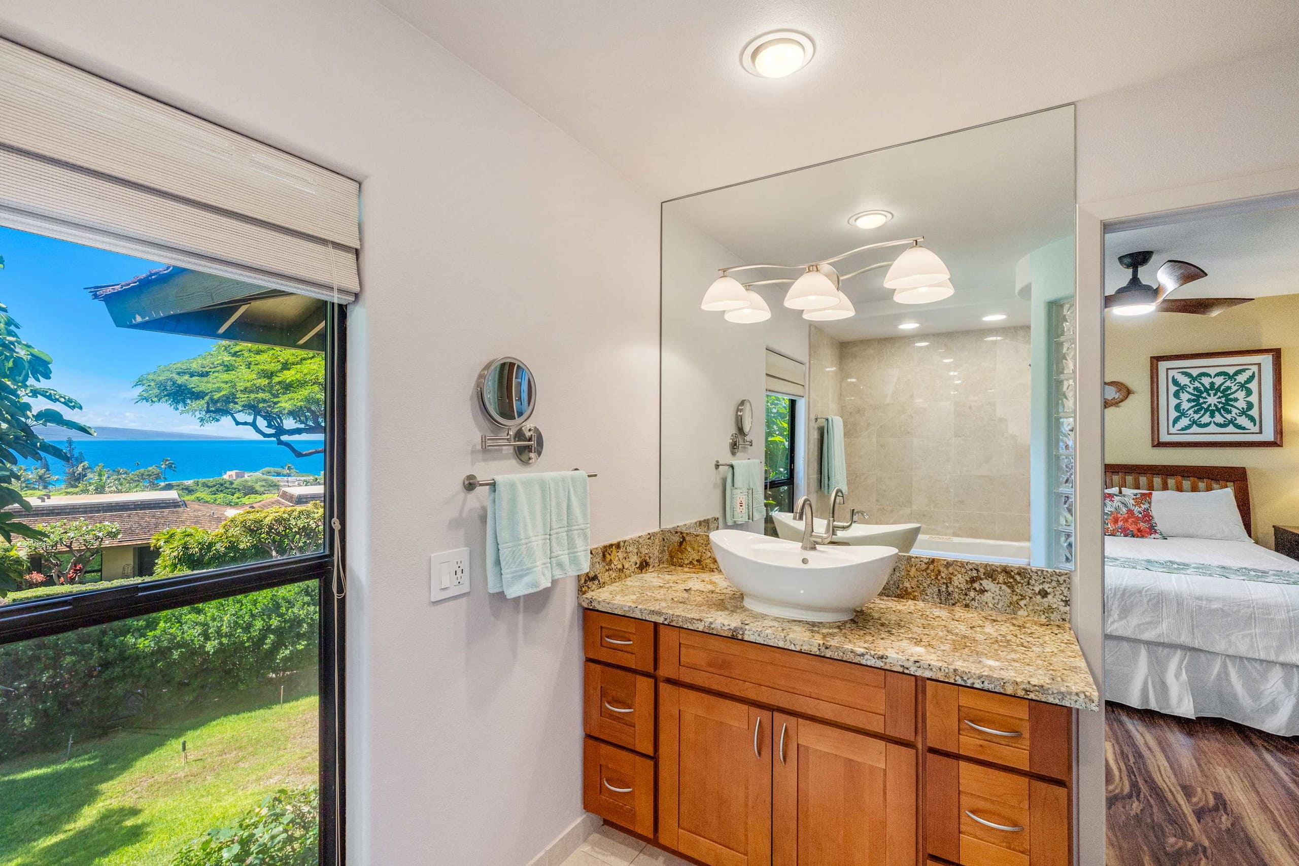 Condo in Lahaina · ★4.33 · 2 bedrooms · 2 beds · 2.5 baths - Image 31