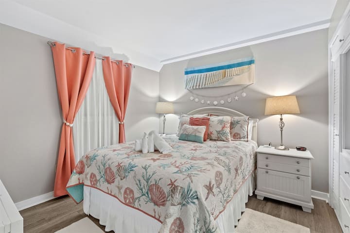 ¿Podemos dedicar un momento a esta HERMOSA suite principal?