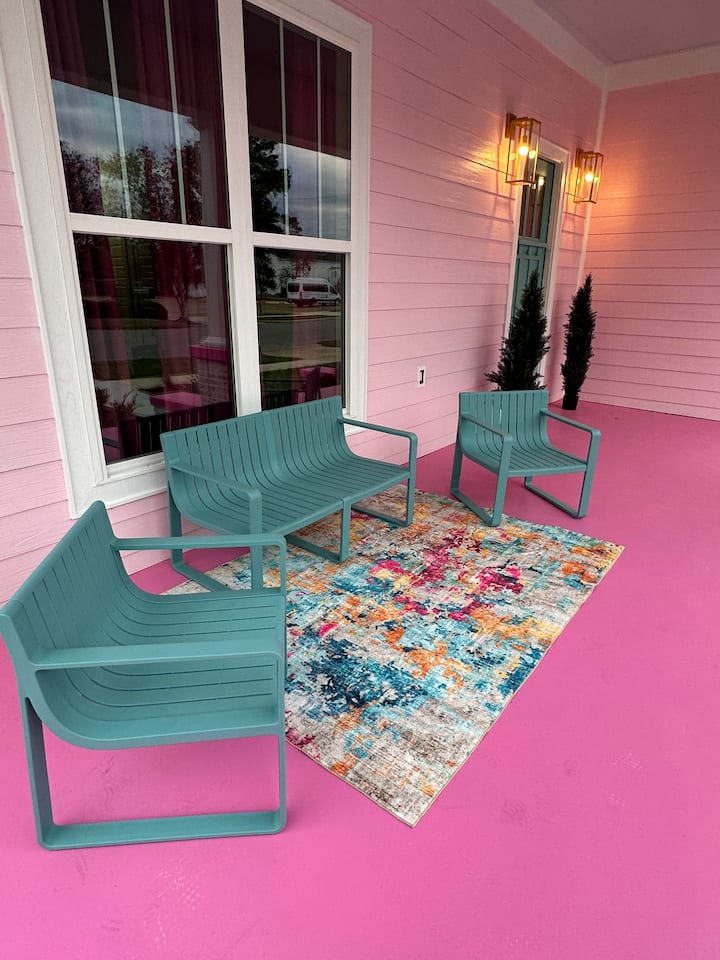 Pink House Social - Houses for Rent in Amory, Mississippi, United