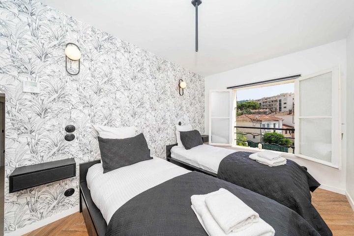 Piata spálňa s dvoma samostatnými lôžkami 