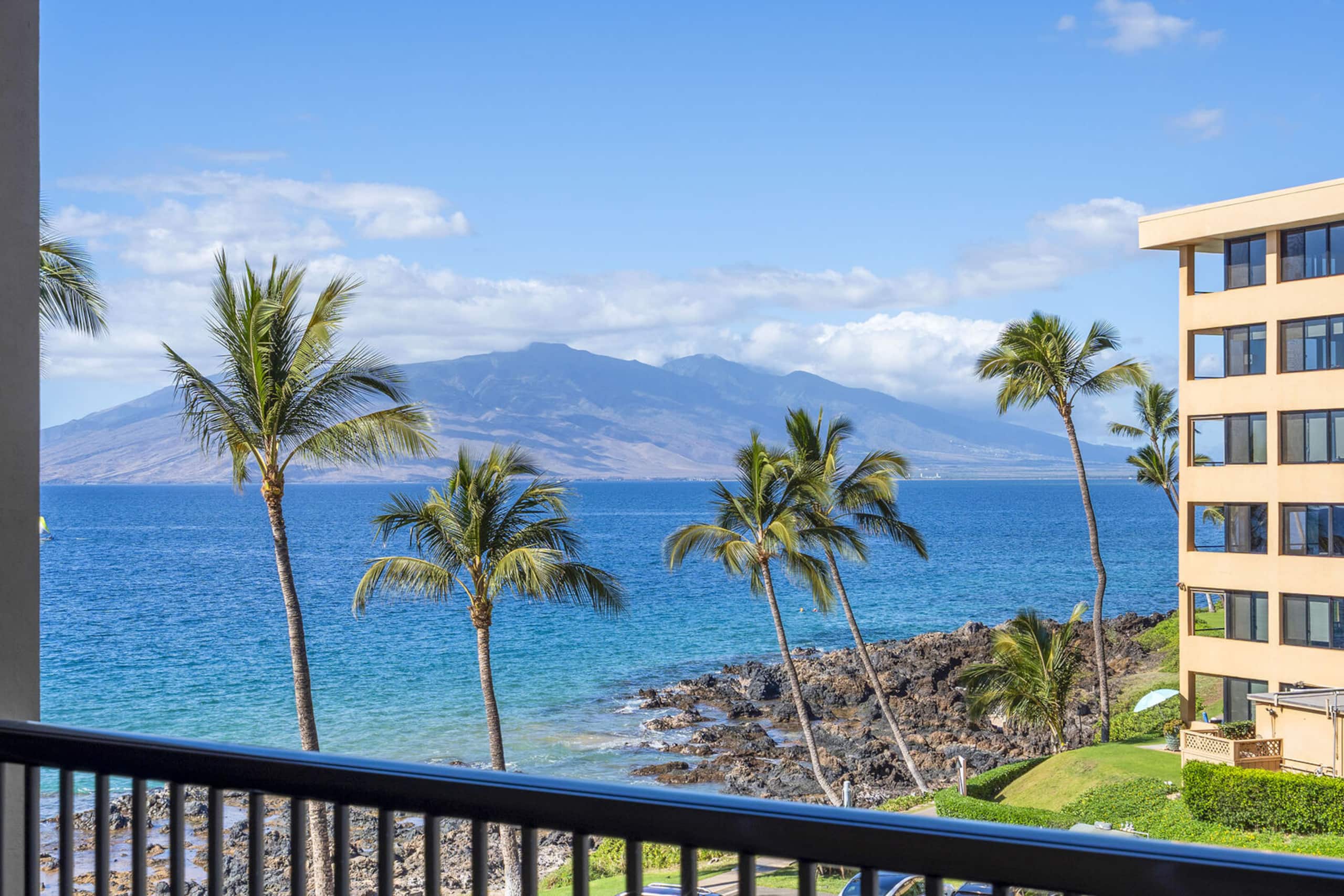 Condo in Kihei · ★5.0 · 2 bedrooms · 3 beds · 2 baths - Image 31