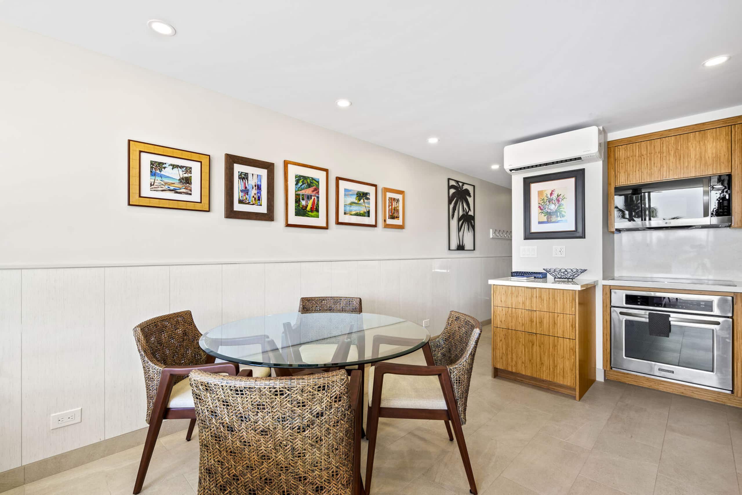 Condo in Kihei · ★5.0 · 2 bedrooms · 3 beds · 2 baths - Image 23
