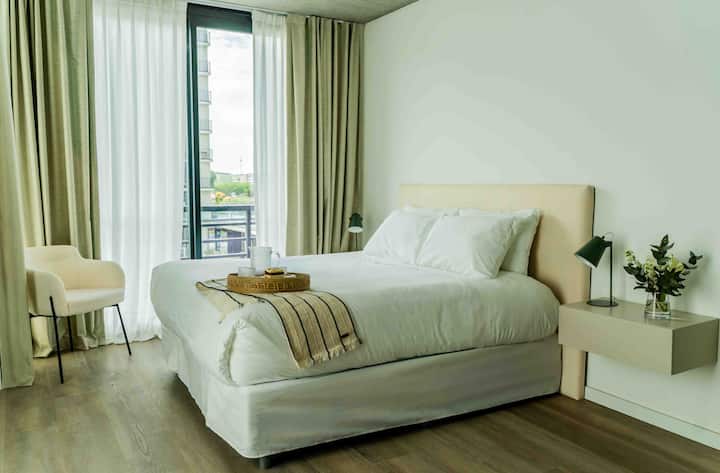 Studio apartment in Victoria near Bancalari