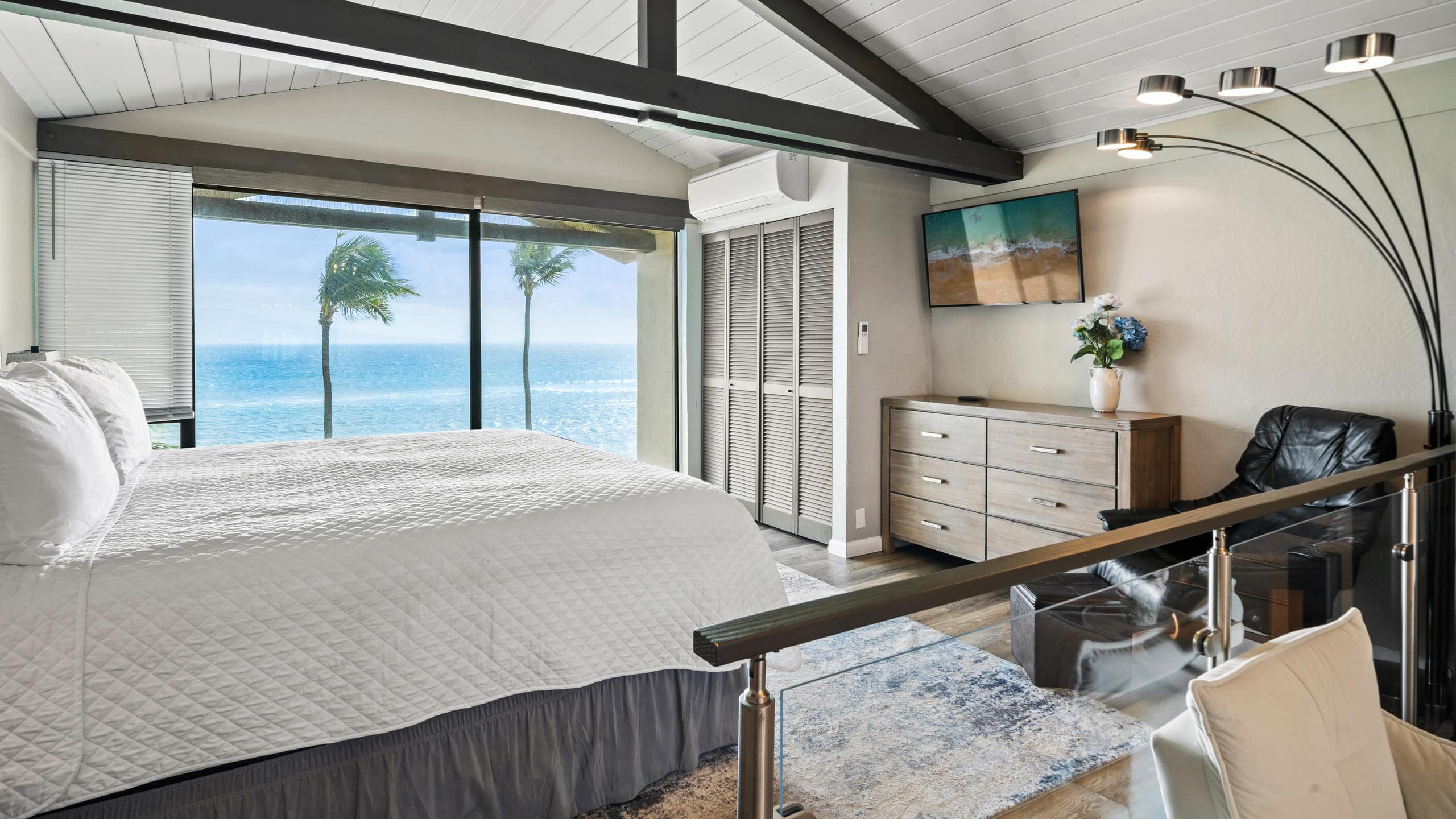 Condo in Wailuku · ★5.0 · 2 bedrooms · 2 beds · 2 private baths - Image 36