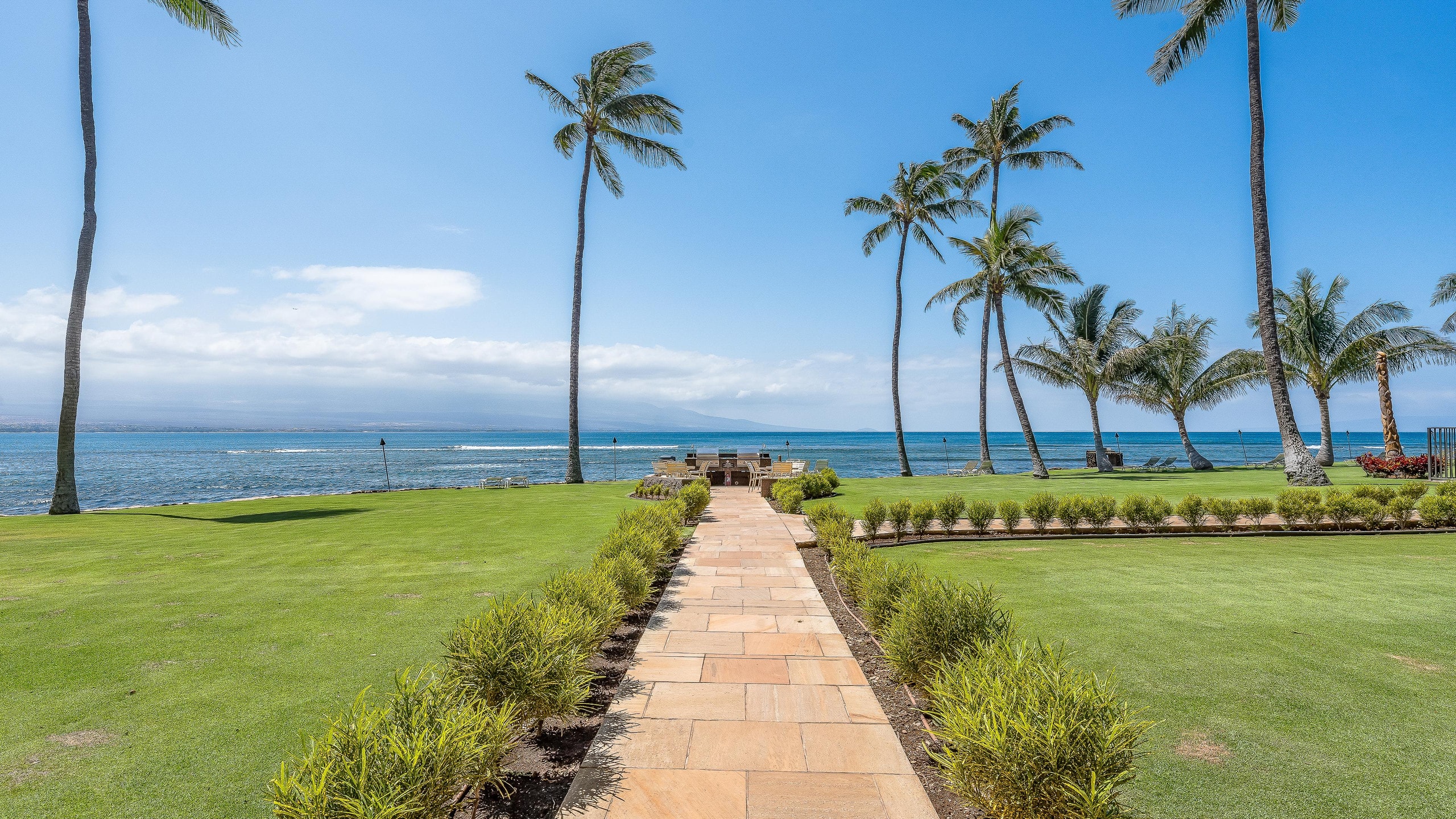Condo in Wailuku · ★5.0 · 2 bedrooms · 2 beds · 2 private baths - Image 80
