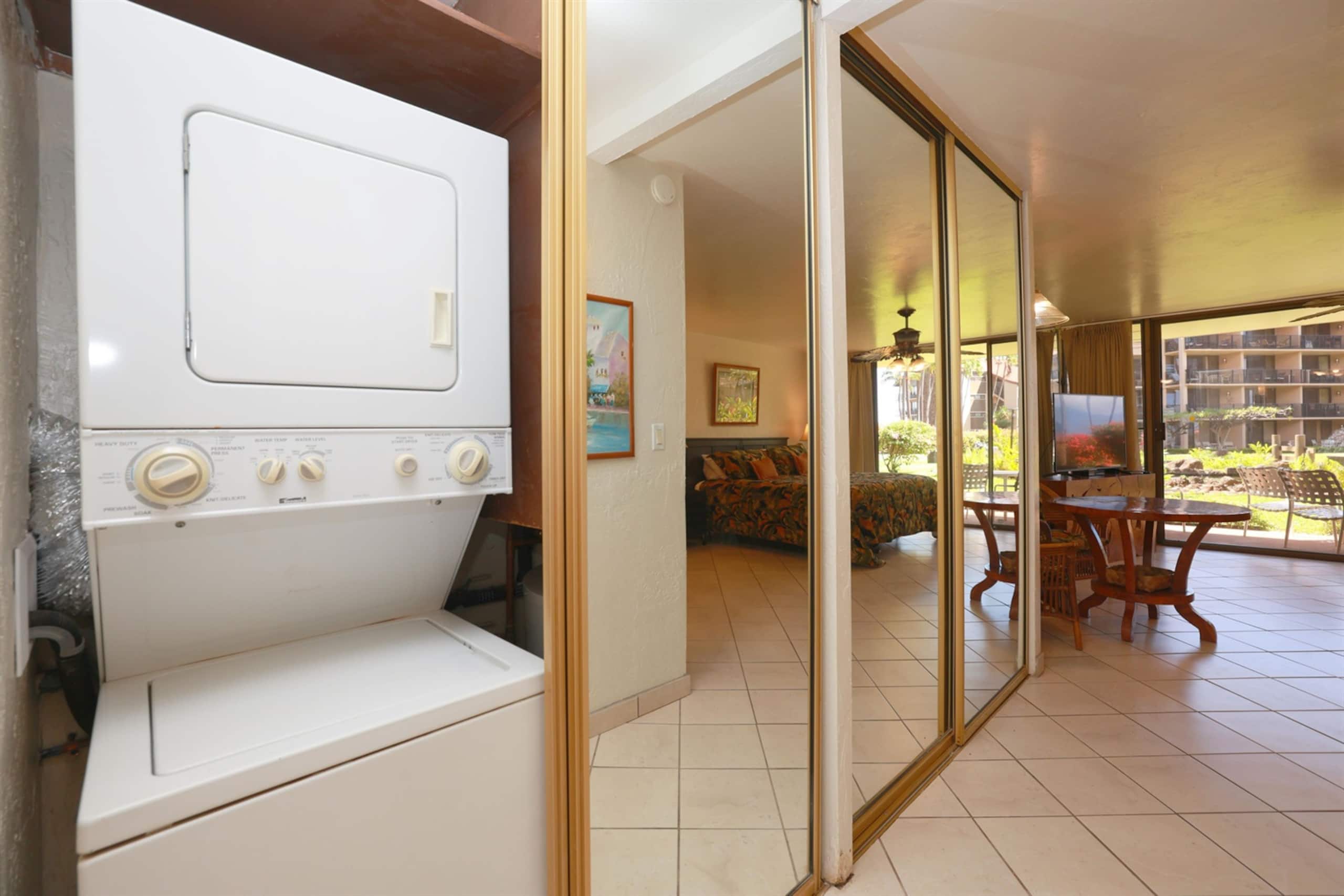 Condo in Lahaina · ★4.96 · Studio · 1 bed · 1 private bath - Image 20