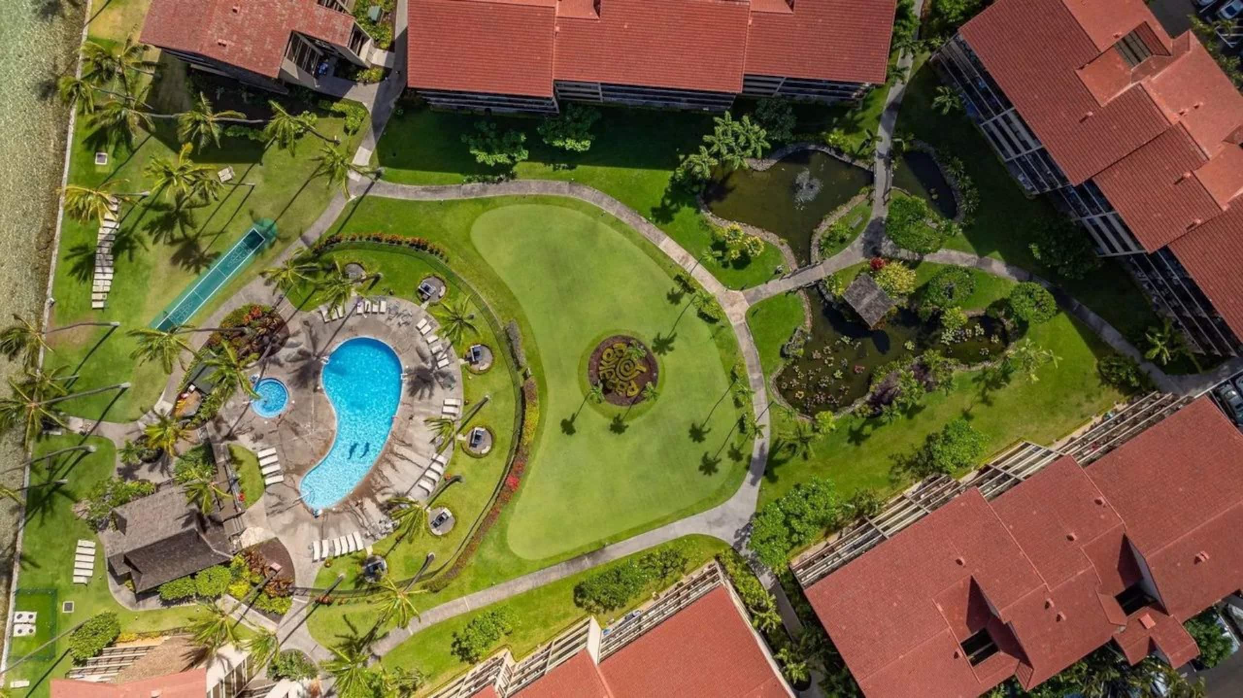 Condo in Lahaina · ★4.96 · Studio · 1 bed · 1 private bath - Image 34