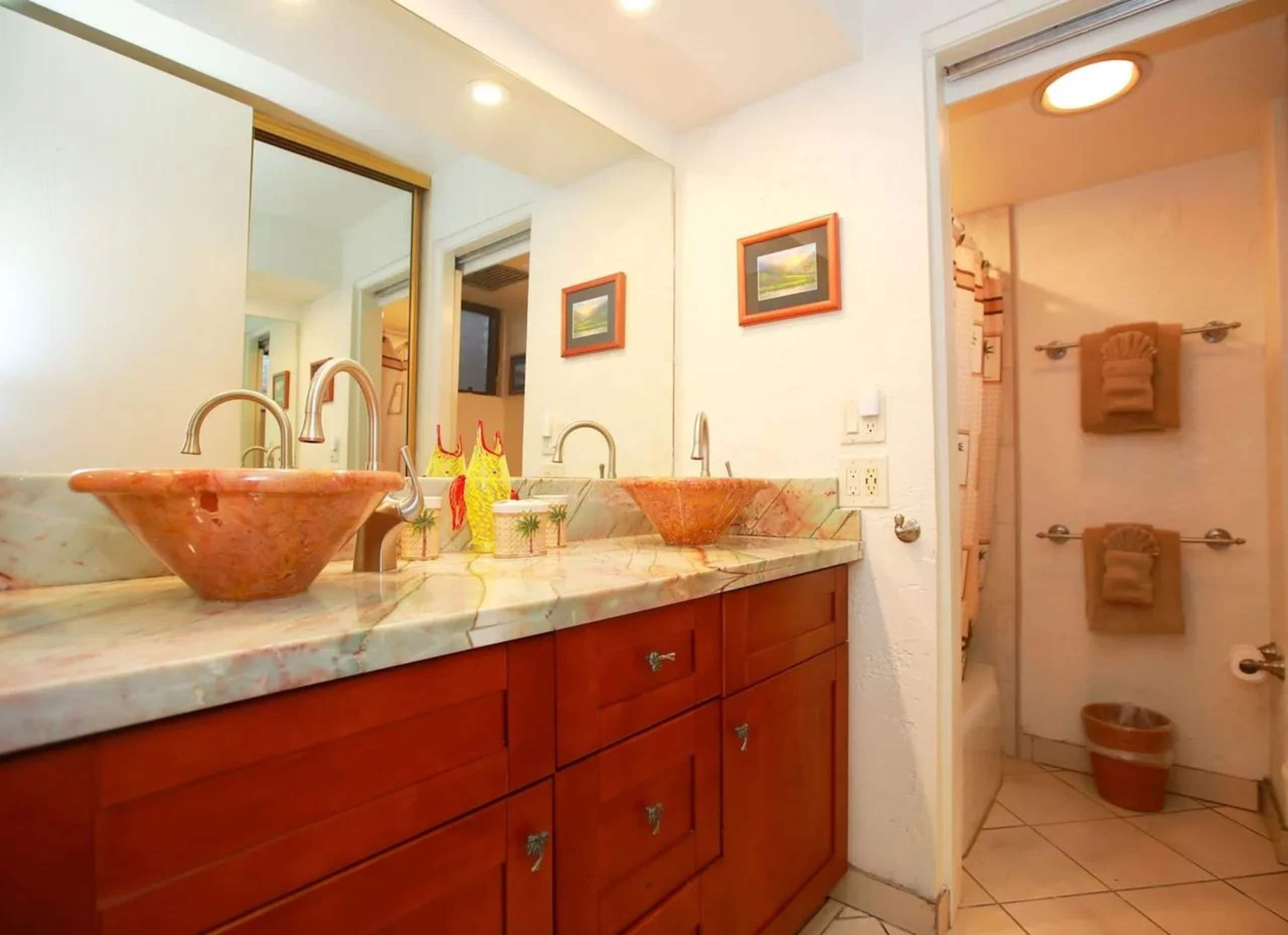 Condo in Lahaina · ★4.96 · Studio · 1 bed · 1 private bath - Image 13