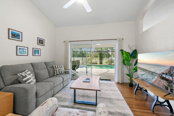 Screened Pool 3br | Golf Views | Near Beaches - パーム・コースト, FL
