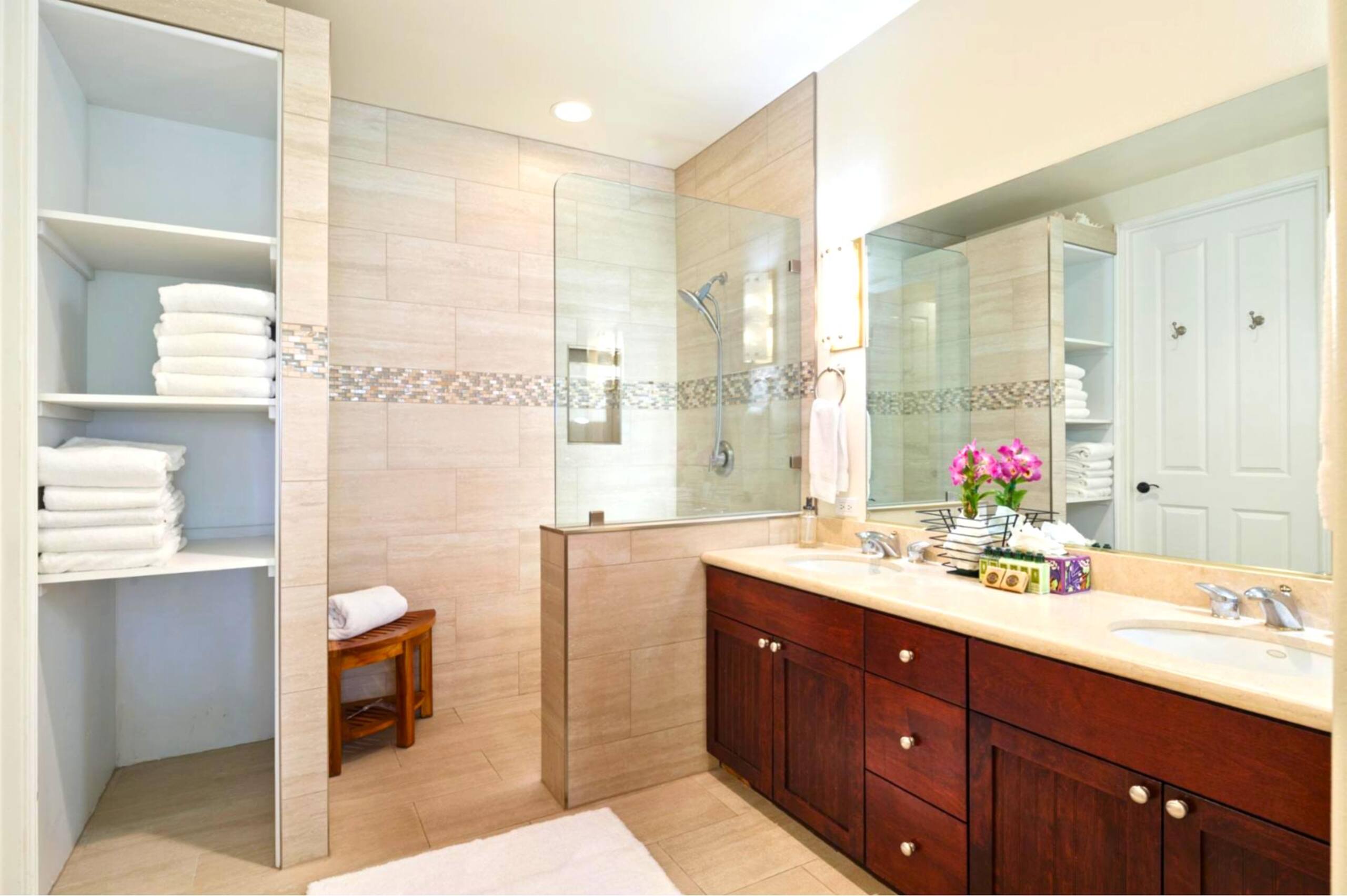 Condo in Waikoloa Village · ★5.0 · 2 bedrooms · 4 beds · 2 baths - Photo 24