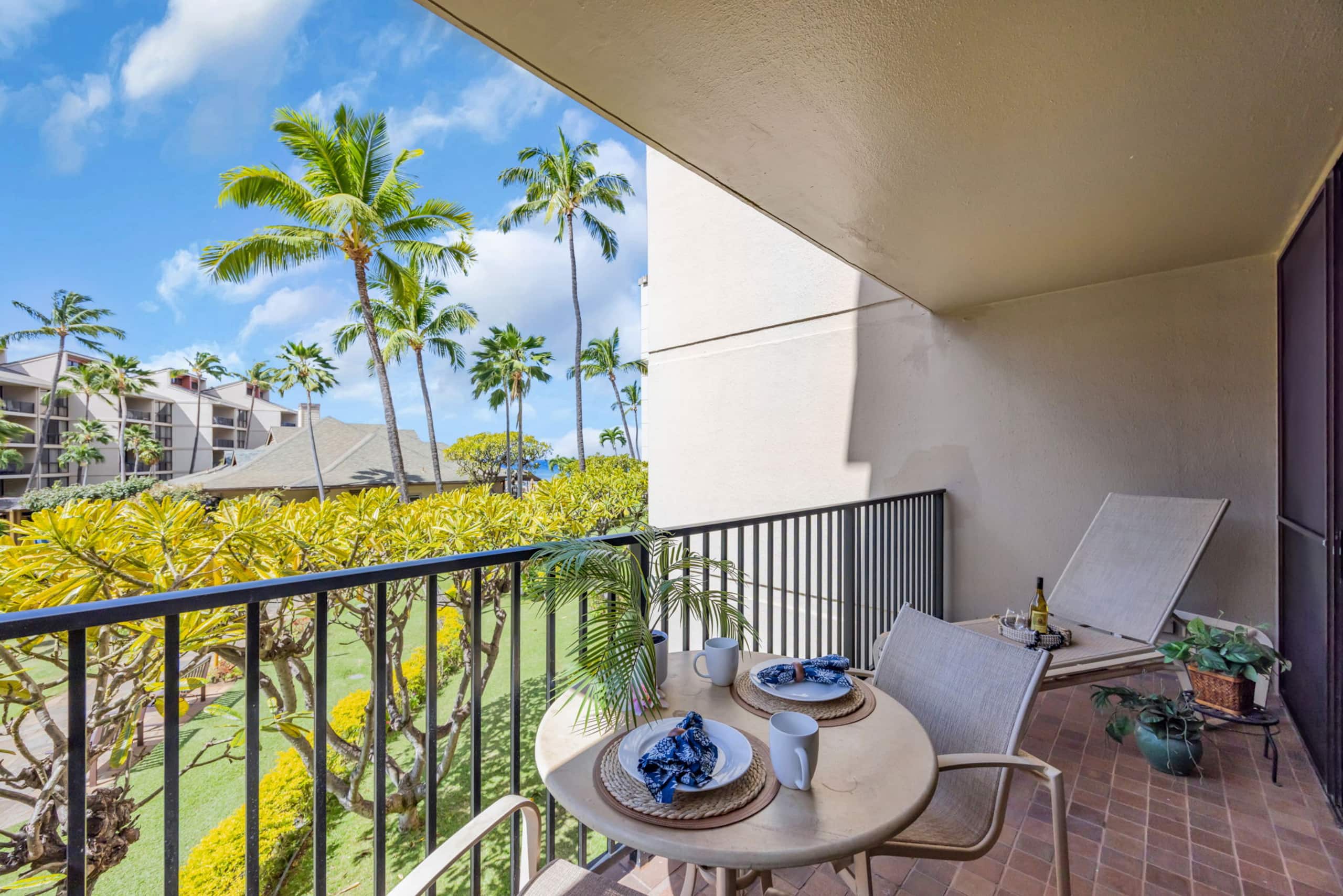 Condo in Lahaina · ★5.0 · 1 bedroom · 2 beds · 1 bath - Image 7
