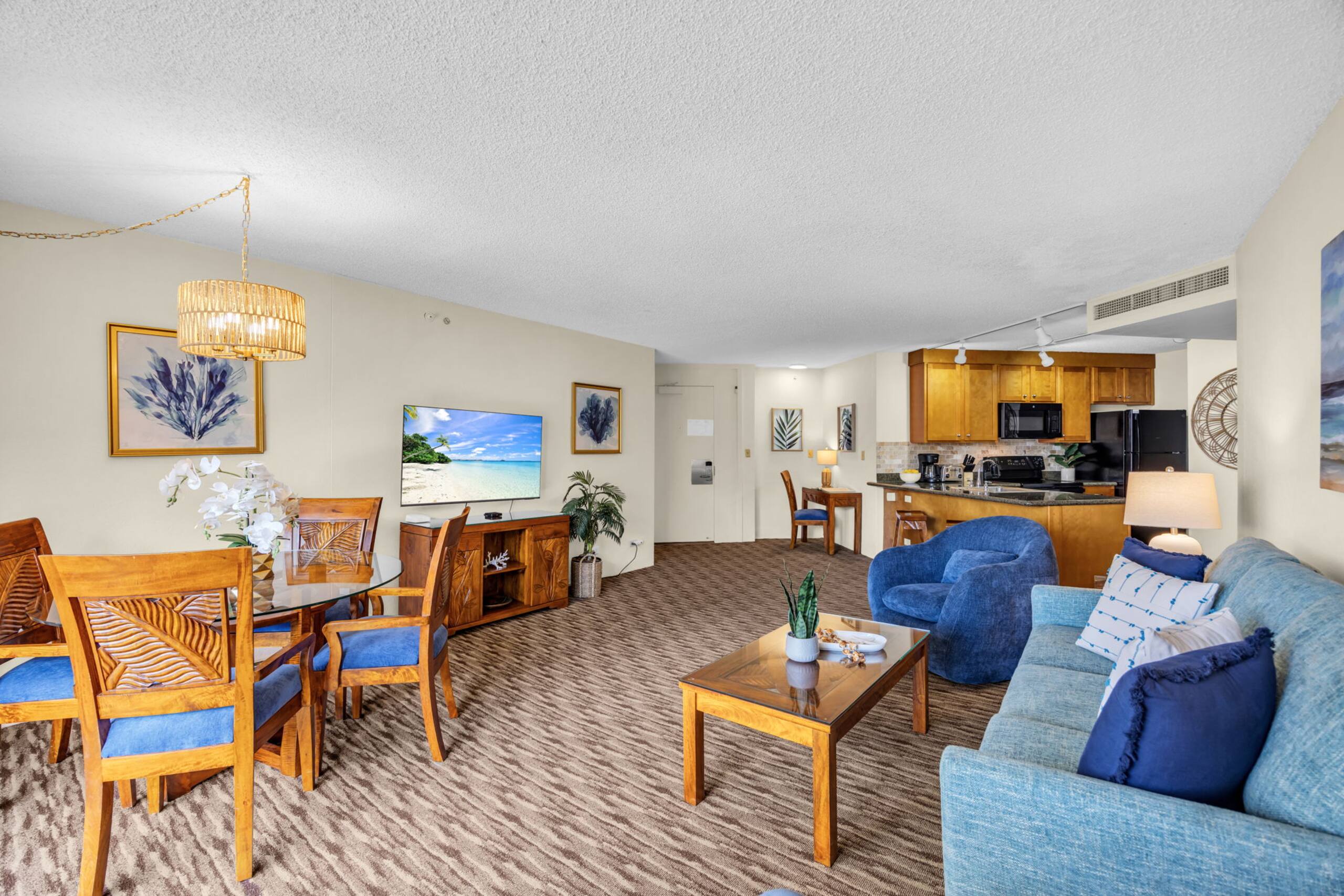 Condo in Lahaina · ★5.0 · 1 bedroom · 2 beds · 1 bath - Image 11