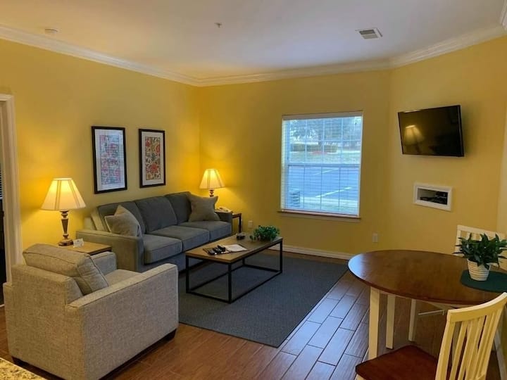 3 Scenic Rooms W/ Balcony Near Table Rock Lake - Branson, MO