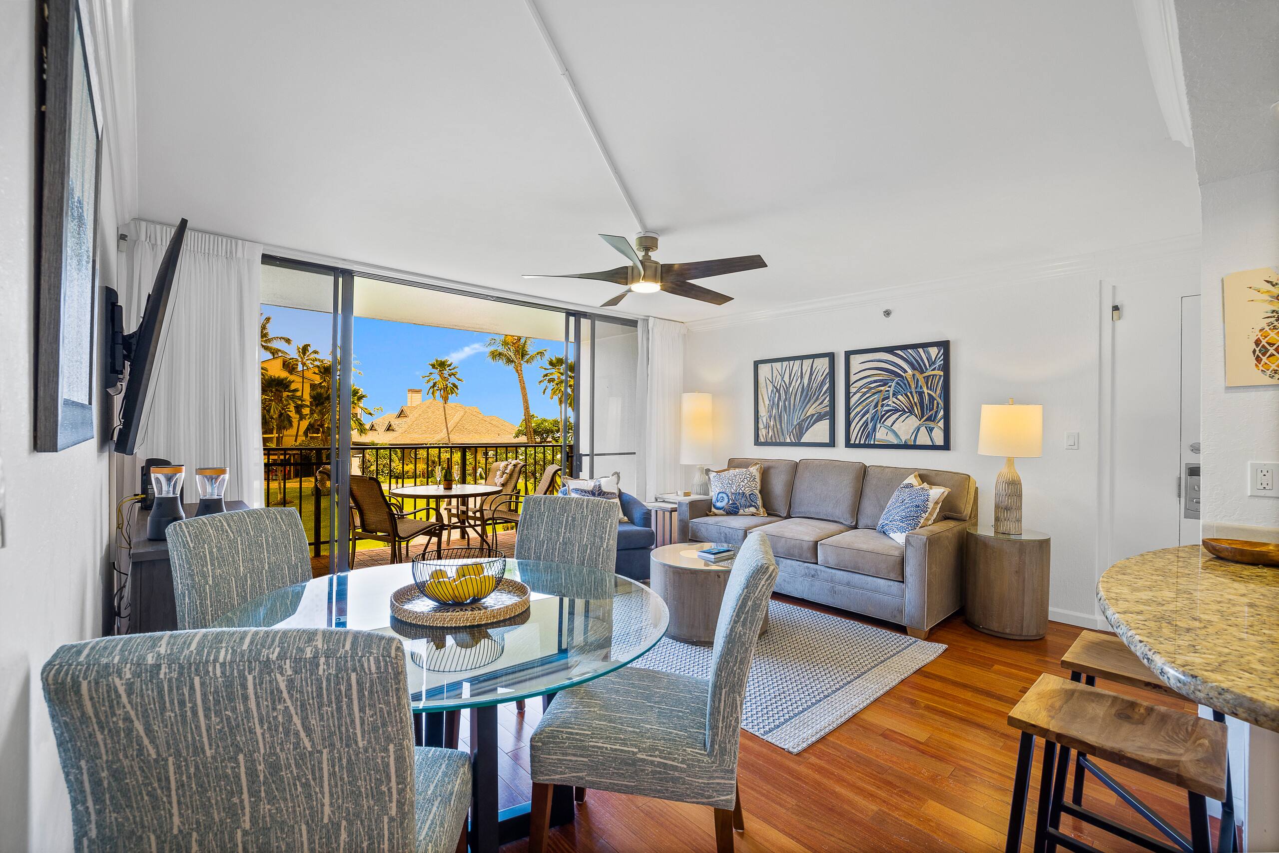 Condo in Lahaina · ★4.86 · 2 bedrooms · 4 beds · 2 baths - Image 8
