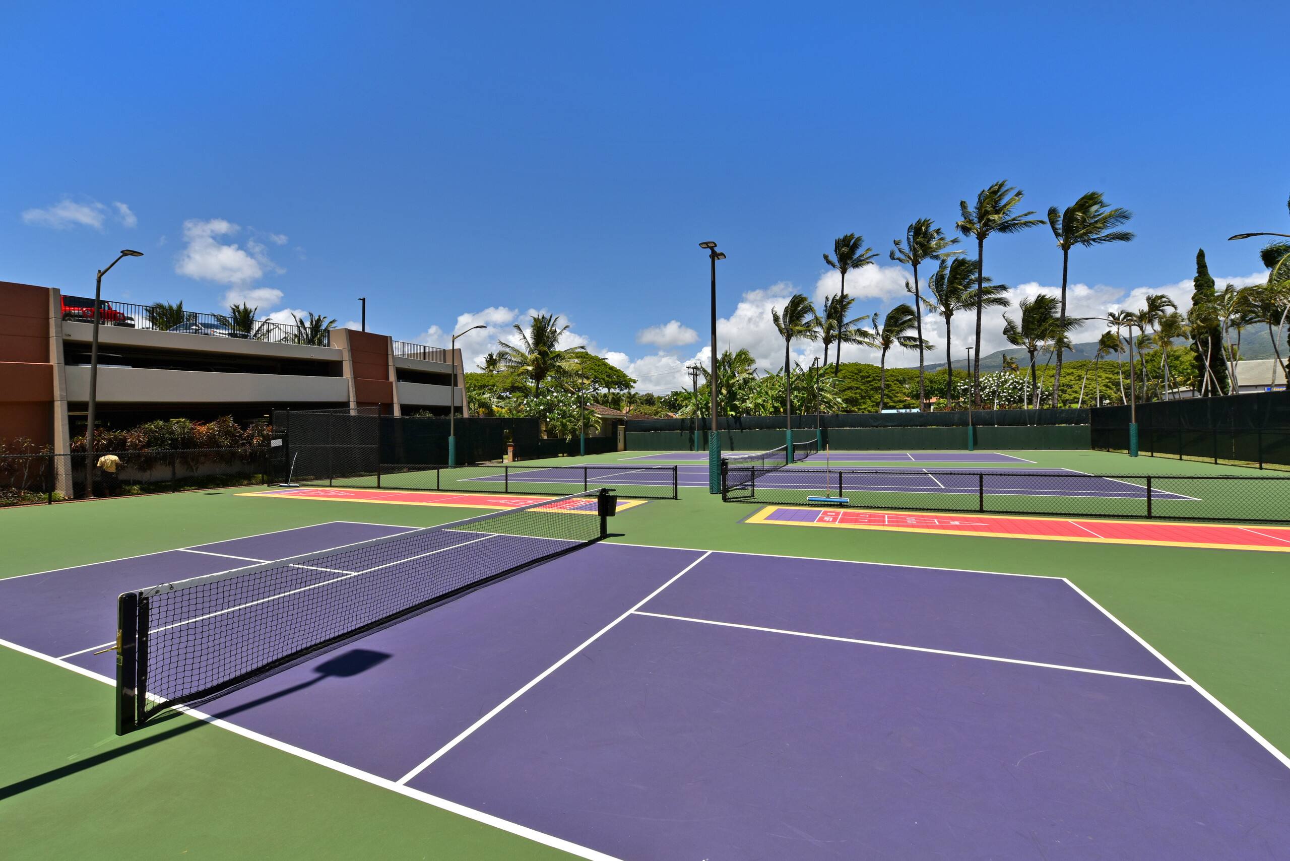 Condo in Lahaina · ★4.86 · 2 bedrooms · 4 beds · 2 baths - Image 24