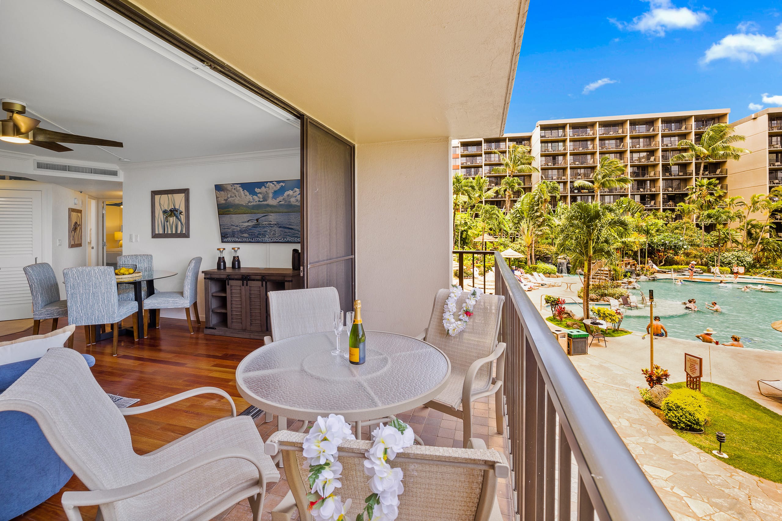 Condo in Lahaina · ★4.86 · 2 bedrooms · 4 beds · 2 baths - Image 33