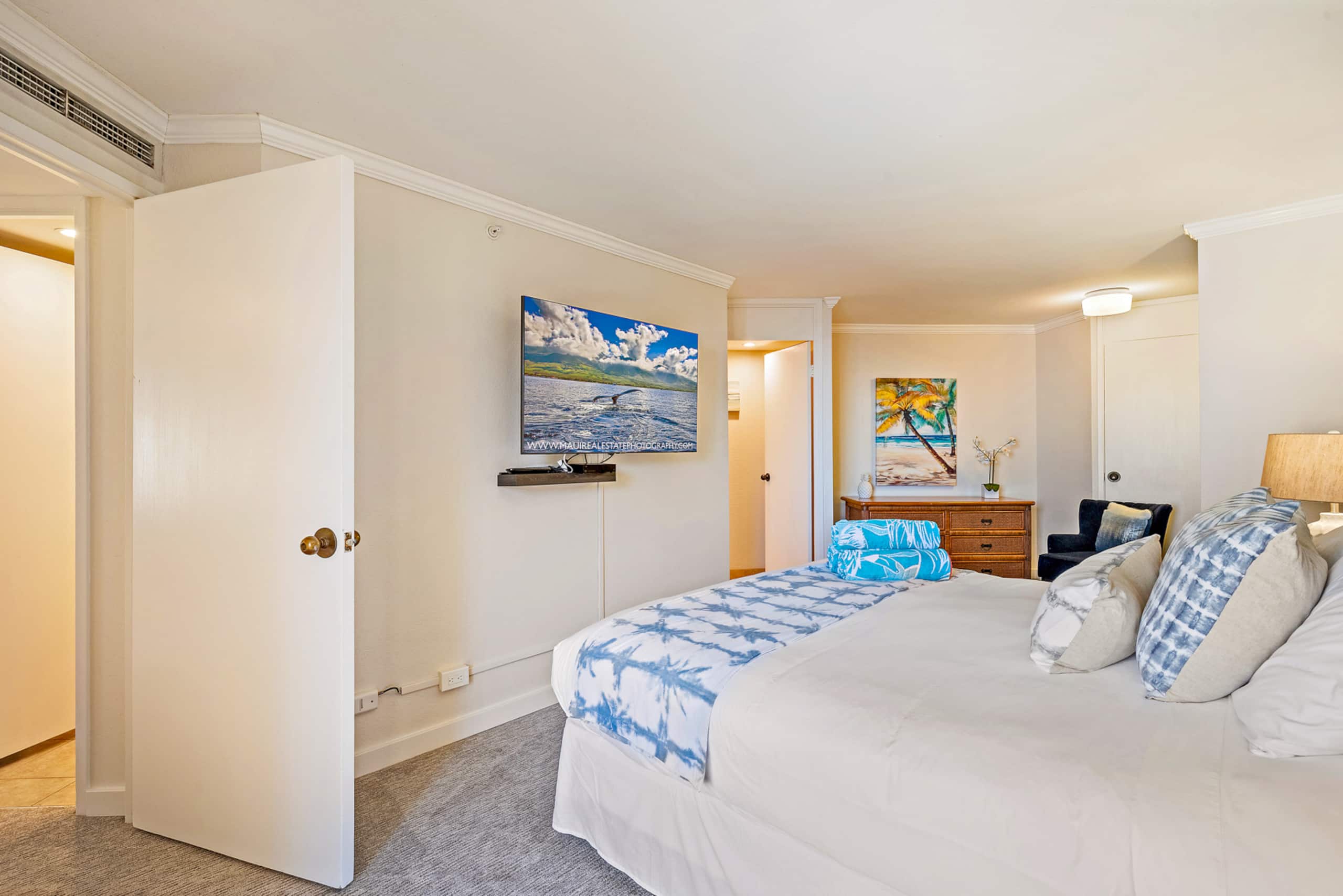 Condo in Lahaina · ★5.0 · 2 bedrooms · 3 beds · 2 baths - Image 14