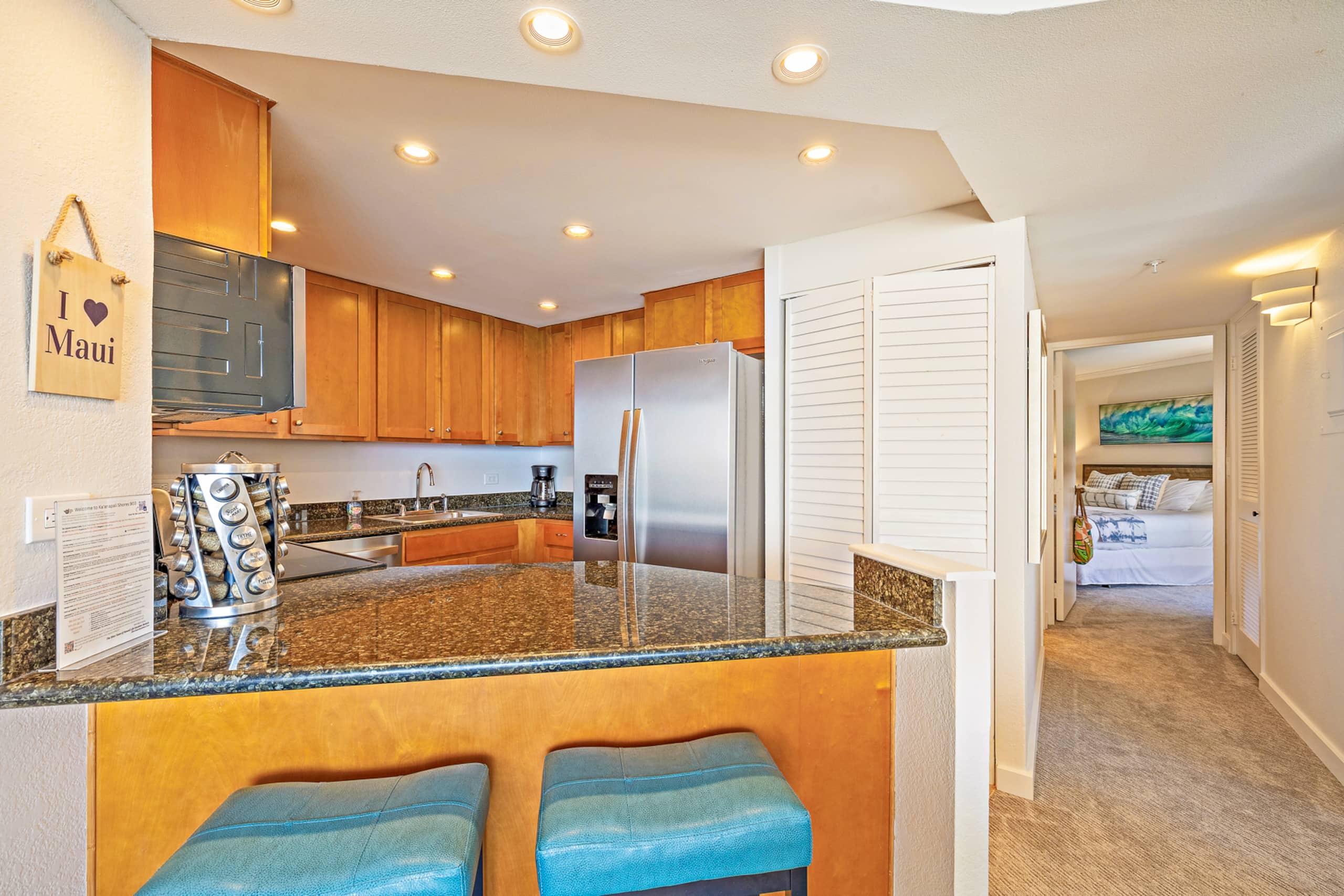 Condo in Lahaina · ★5.0 · 2 bedrooms · 3 beds · 2 baths - Image 5