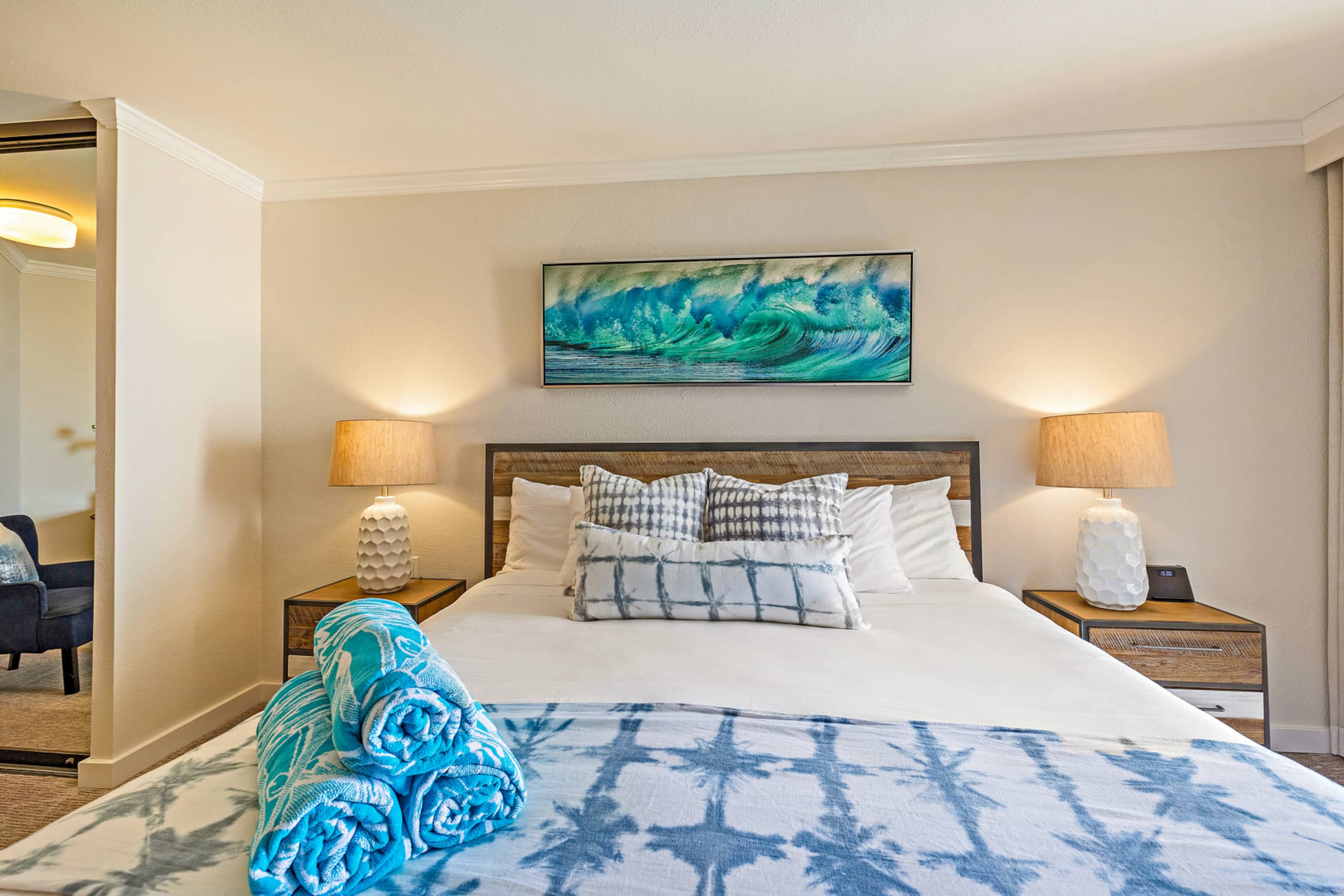 Condo in Lahaina · ★5.0 · 2 bedrooms · 3 beds · 2 baths - Image 12