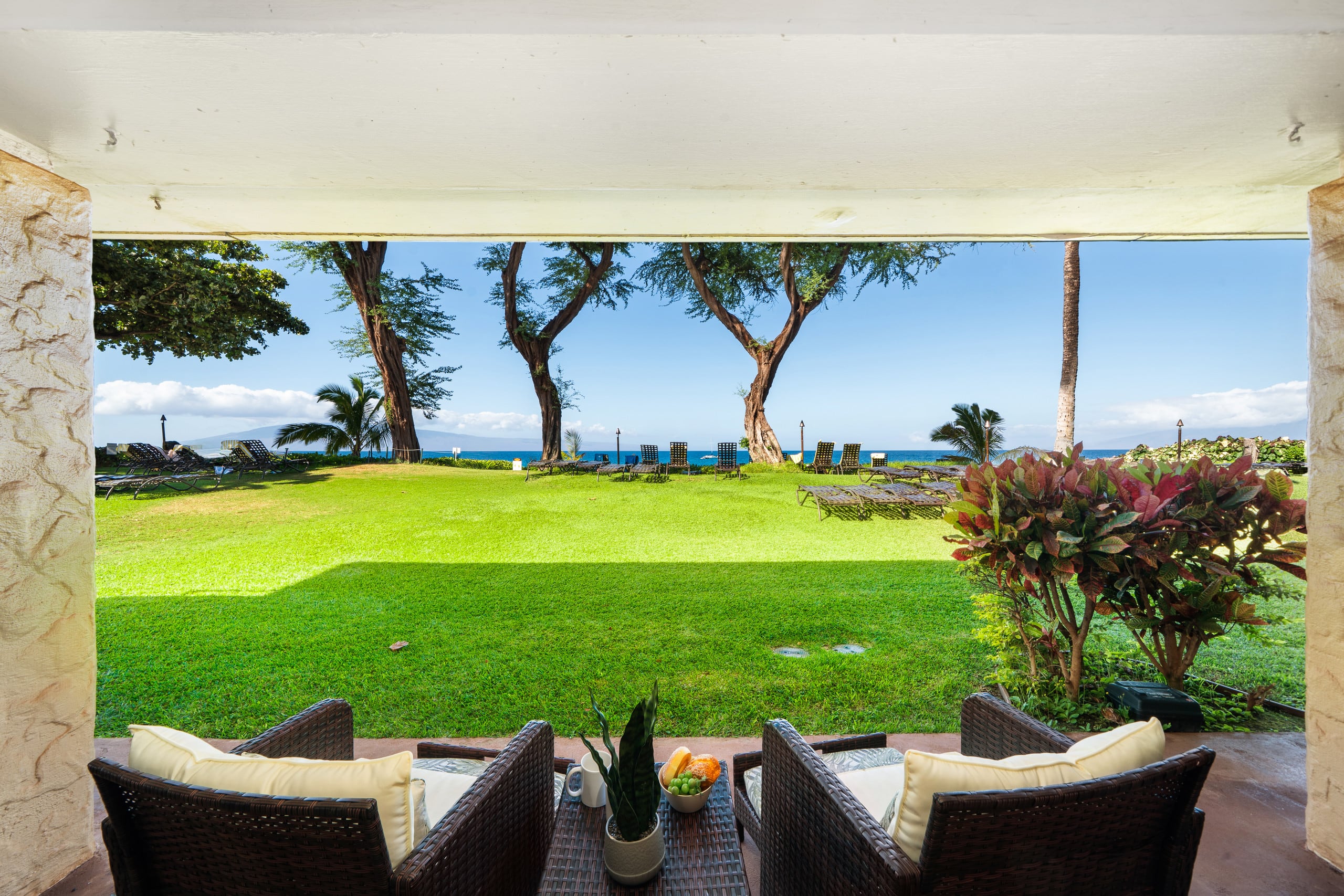 Condo in Lahaina · ★5.0 · 1 bedroom · 2 beds · 1 bath - Image 31