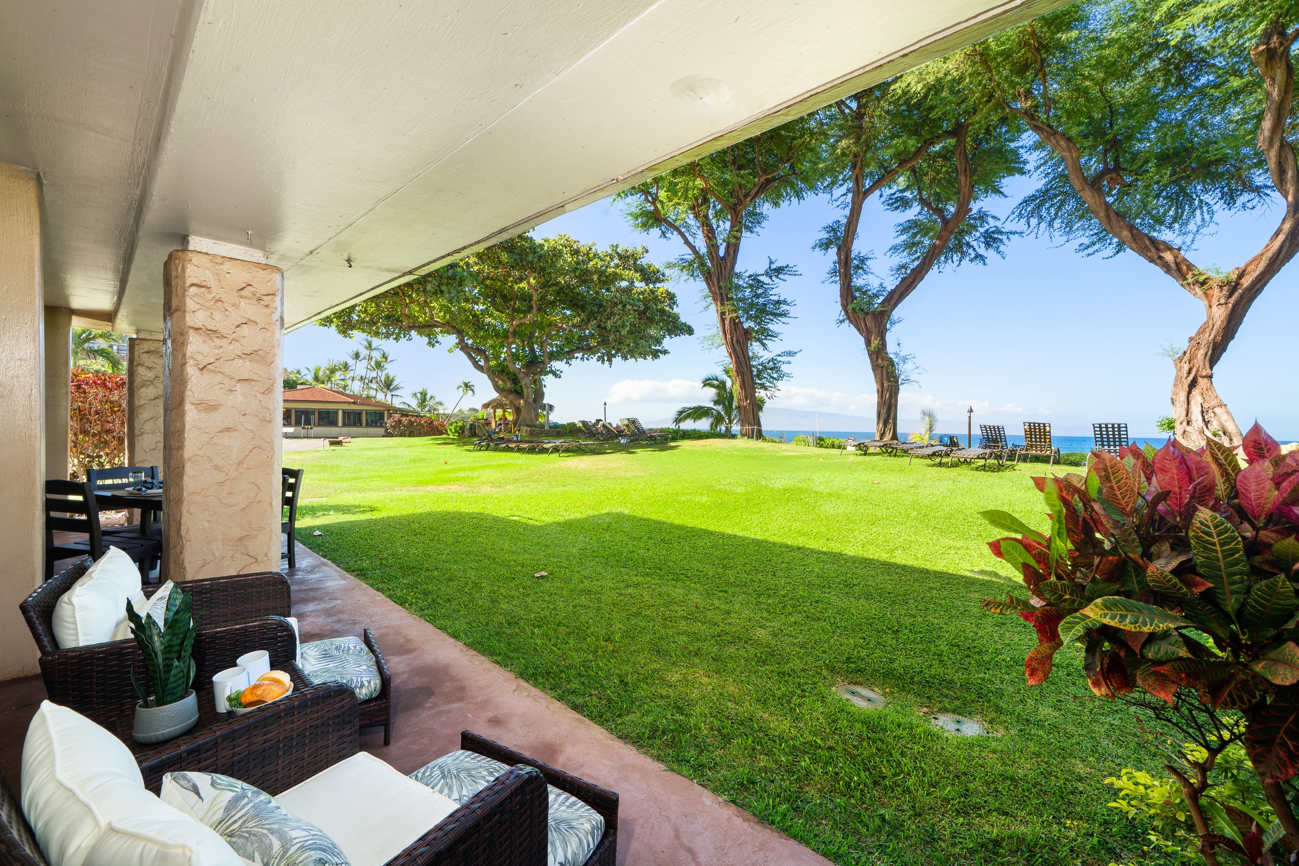 Condo in Lahaina · ★5.0 · 1 bedroom · 2 beds · 1 bath - Image 33