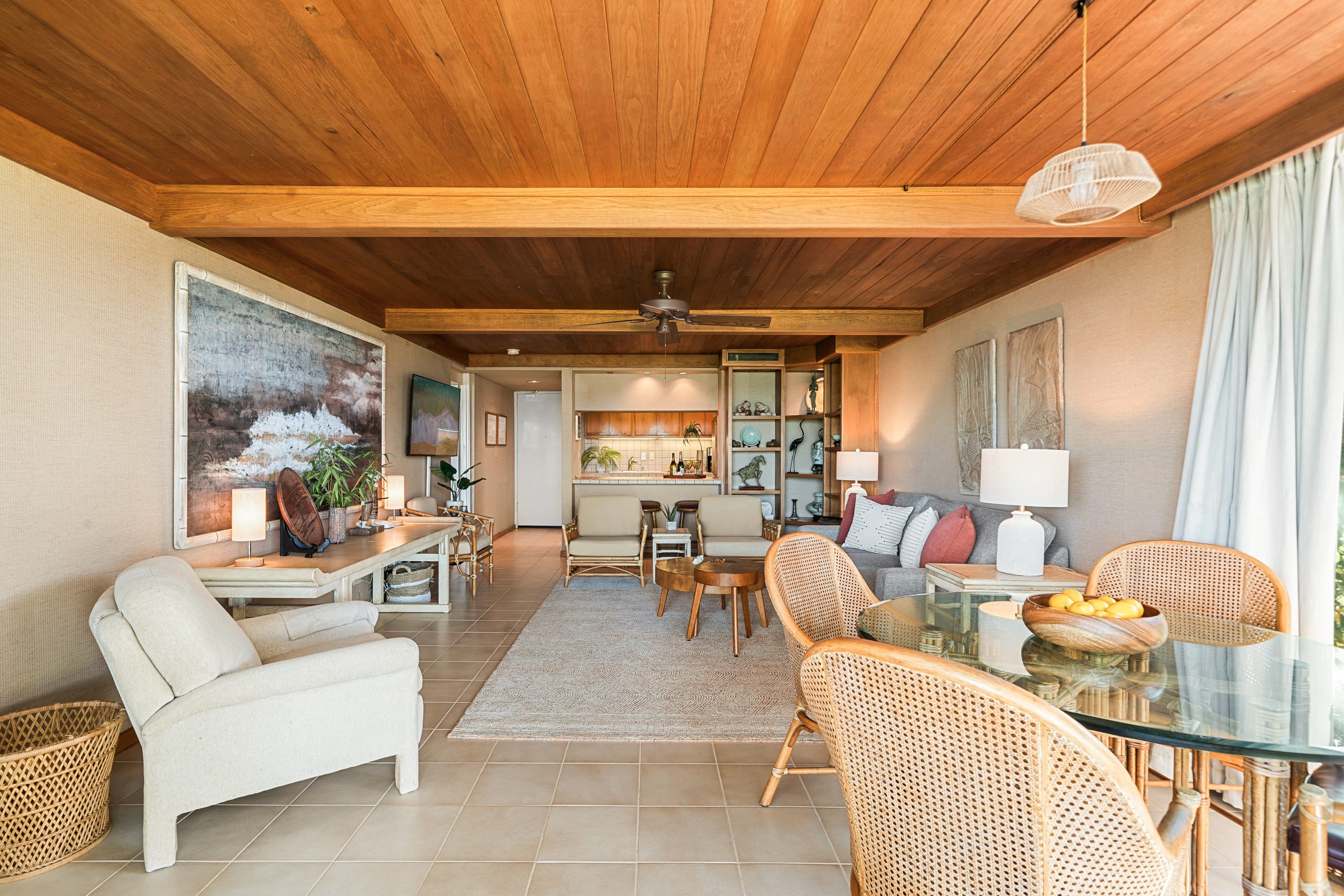 Condo in Lahaina · ★5.0 · 1 bedroom · 2 beds · 1 bath - Image 15