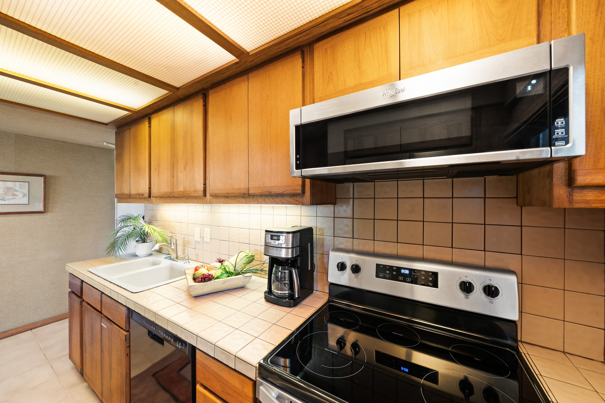 Condo in Lahaina · ★5.0 · 1 bedroom · 2 beds · 1 bath - Image 20