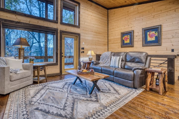 Swanky Fox - Hot Tub-modern-fireplaces-pets-games - Georgia, GA