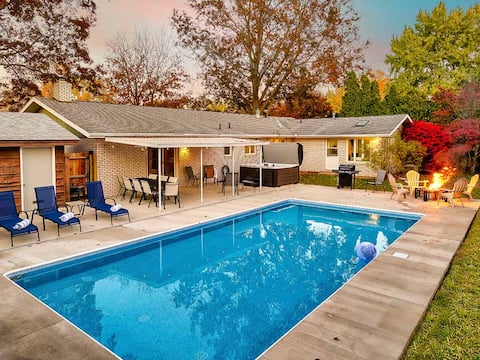 Swimhaven | Pool | Hot Tub | Arcade