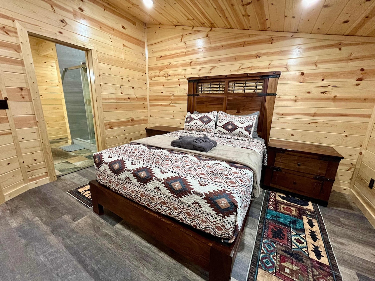 Chambre à l'étage avec salle de bain privée 