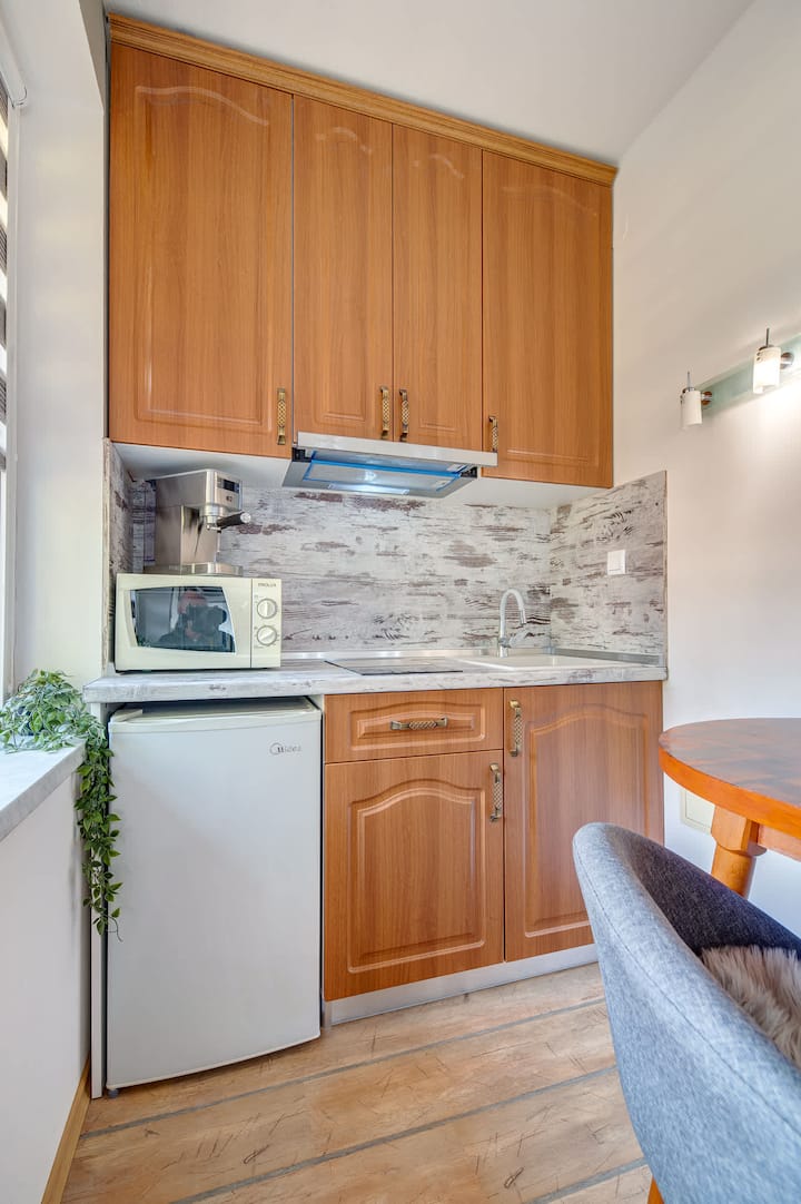 Forestside Stay At Stream Resort - Shiroka Laka
