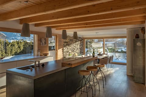 Chalet Sendlhofer - Achitectural Home with Sauna