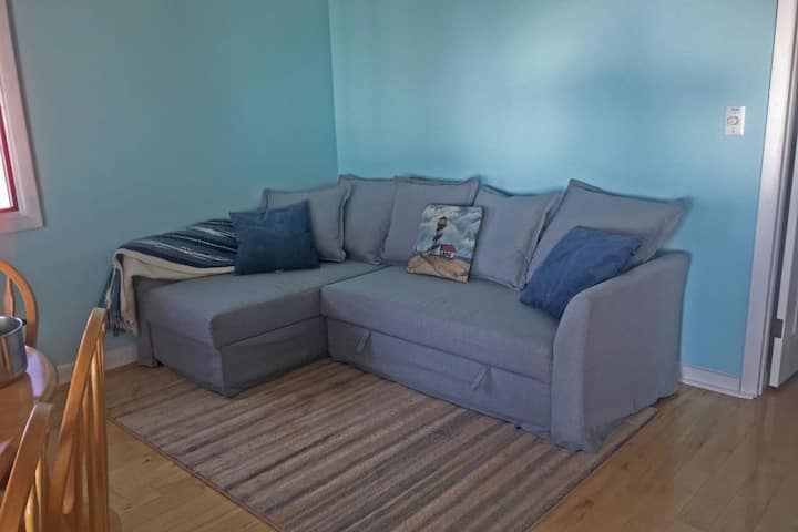 พื้นที่นั่งเล่น