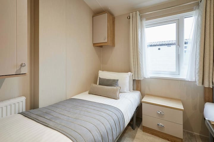 The Braunston Lodge، Allerthorpe Golf & Country Park، يورك - المضيف والإقامة