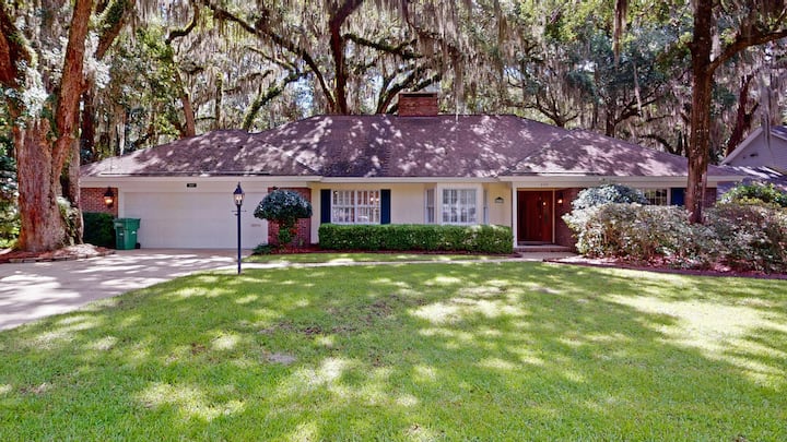 Lilly's Pad 3 Bedrooms, 3.5 Bathrooms - Brunswick, GA