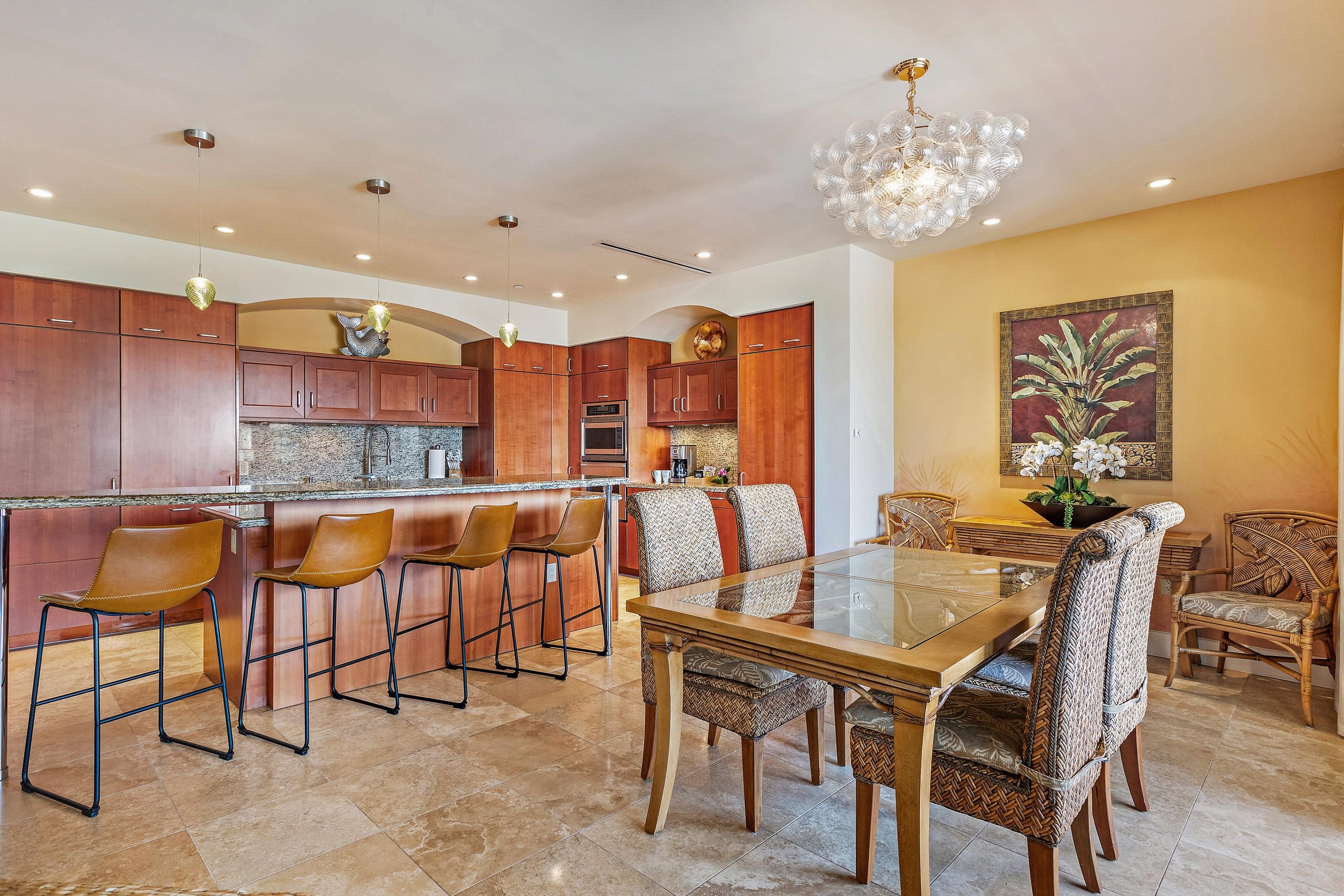 Condo in Kihei · ★5.0 · 2 bedrooms · 4 beds · 2 baths - Image 5