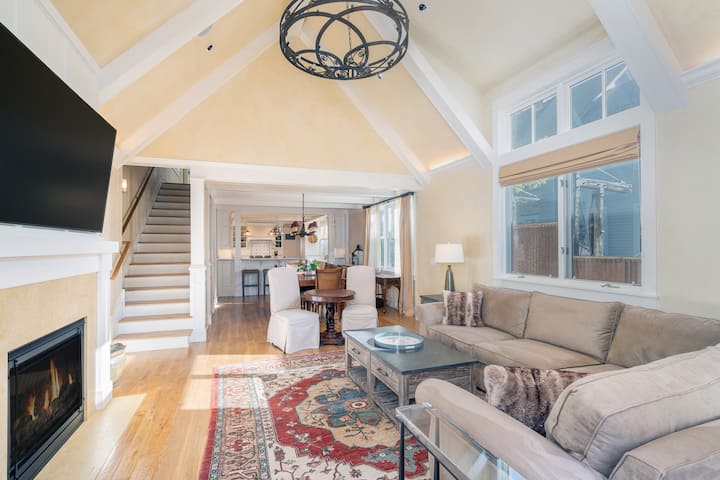 Pacific House | Modern Mountain Elegance Steps - Ouray, CO
