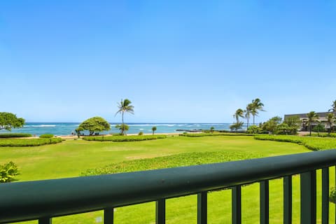 G201 Extra Large Corner Ocean View Suite with AC!