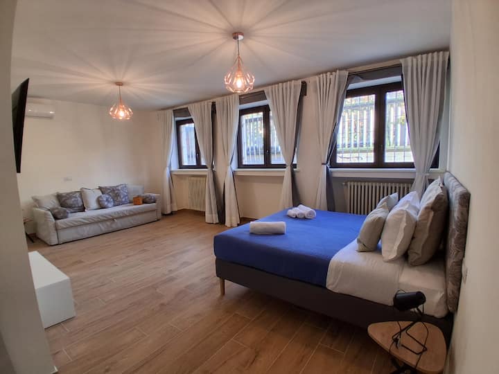 Stazione Suites 4 - Affitti Brevi Italia - 維羅納