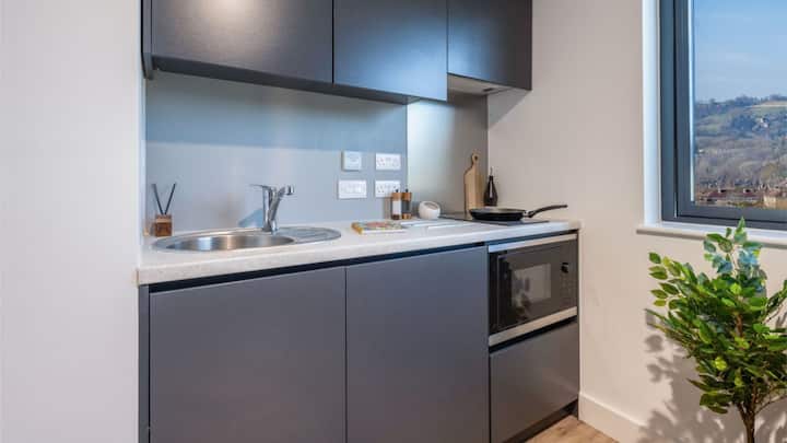 Student Only Cosy Studios At Hollis Wharf - Bath