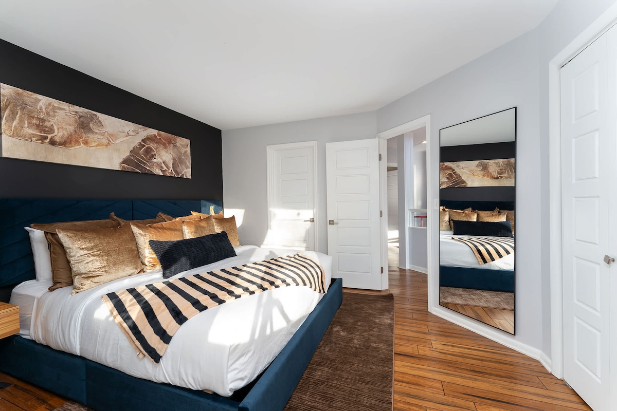 Queen guest bedroom