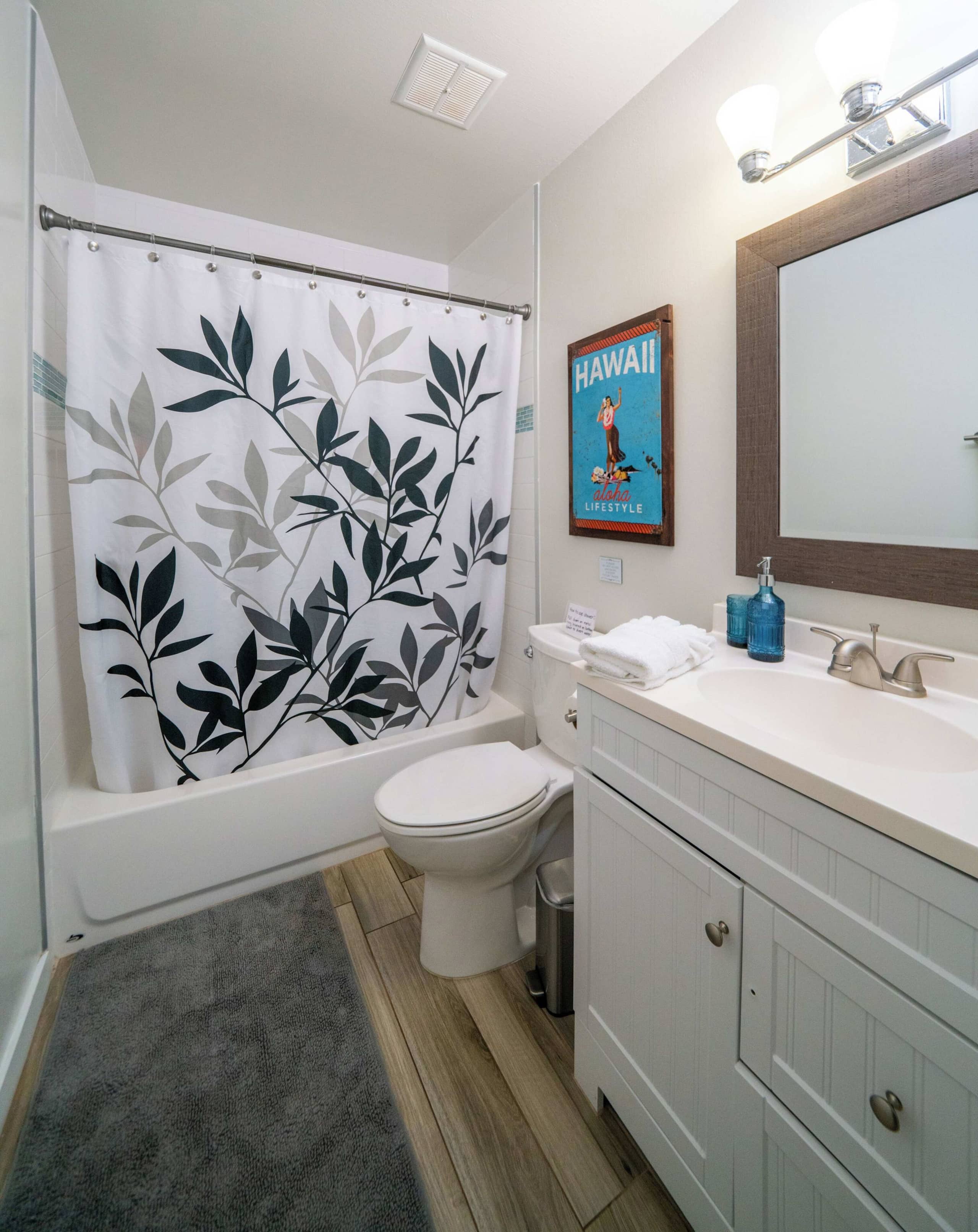 Magnificent Newly Renovated TBay Golf Course Condo - Image 20