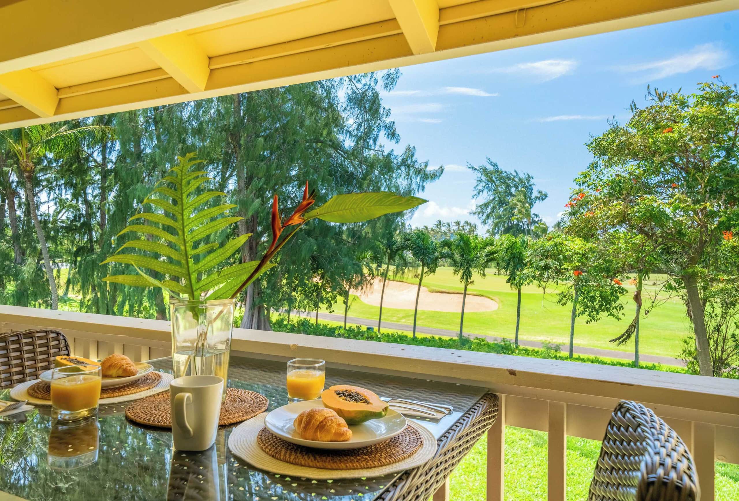 Magnificent Newly Renovated TBay Golf Course Condo - Image 36