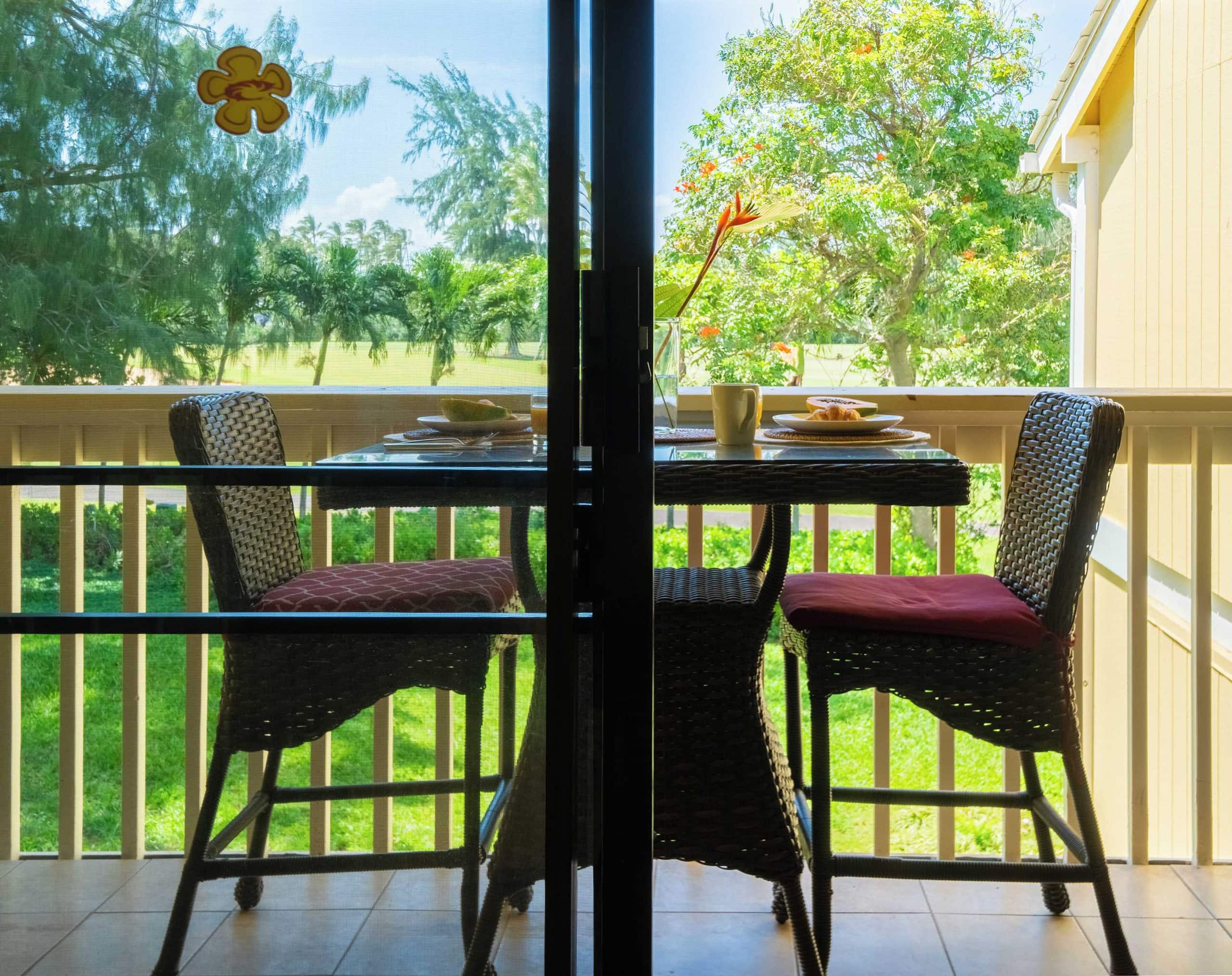 Magnificent Newly Renovated TBay Golf Course Condo - Image 35