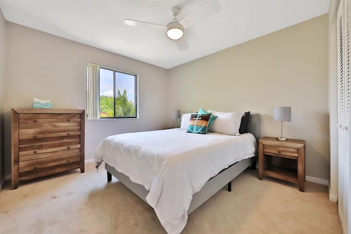 Spavaća soba za goste ima bračni krevet (160x200