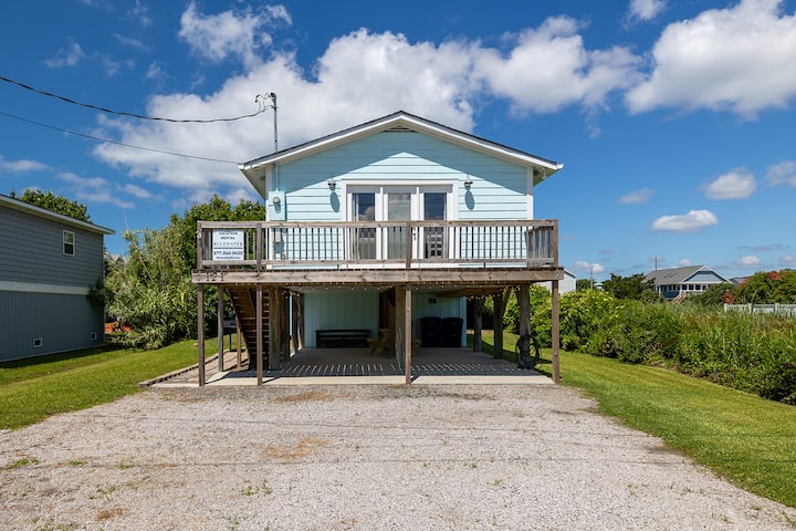 Pelican's Nest, Soundside Home - Morehead City, NC