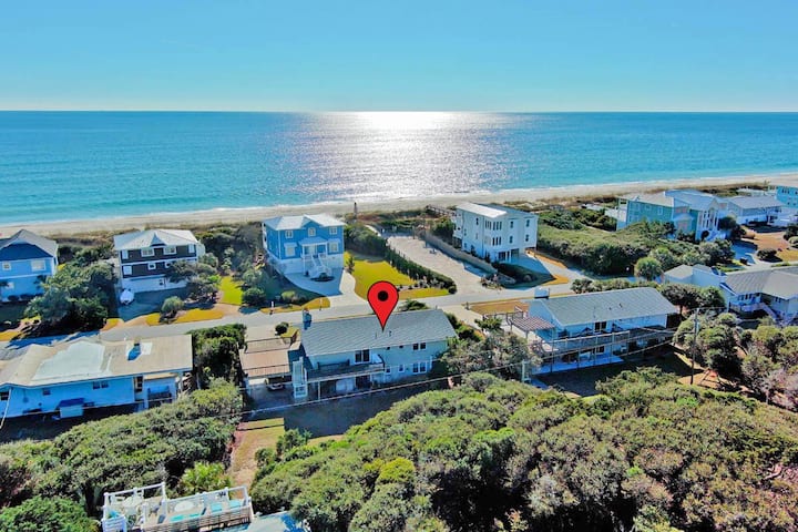 The Griffin House, Almost Oceanfront Home - Pine Knoll Shores, NC